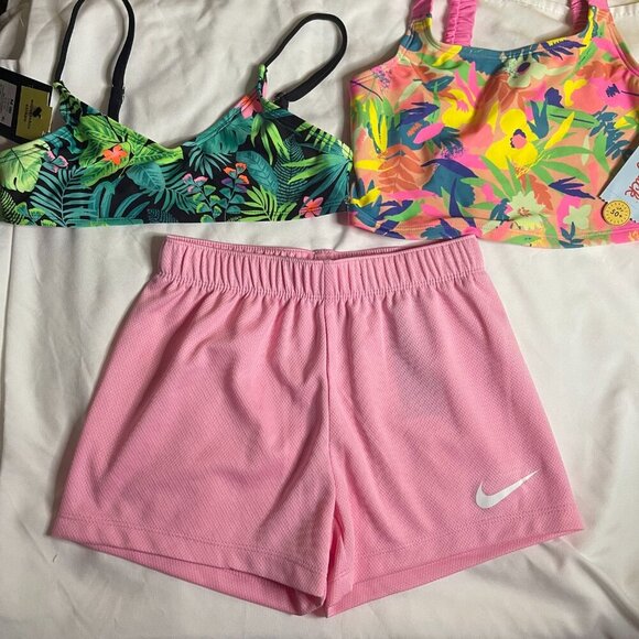 Art & Class girls' swimsuit mixed of different colors. Size S (6/7). And M (8). - Picture 11 of 12